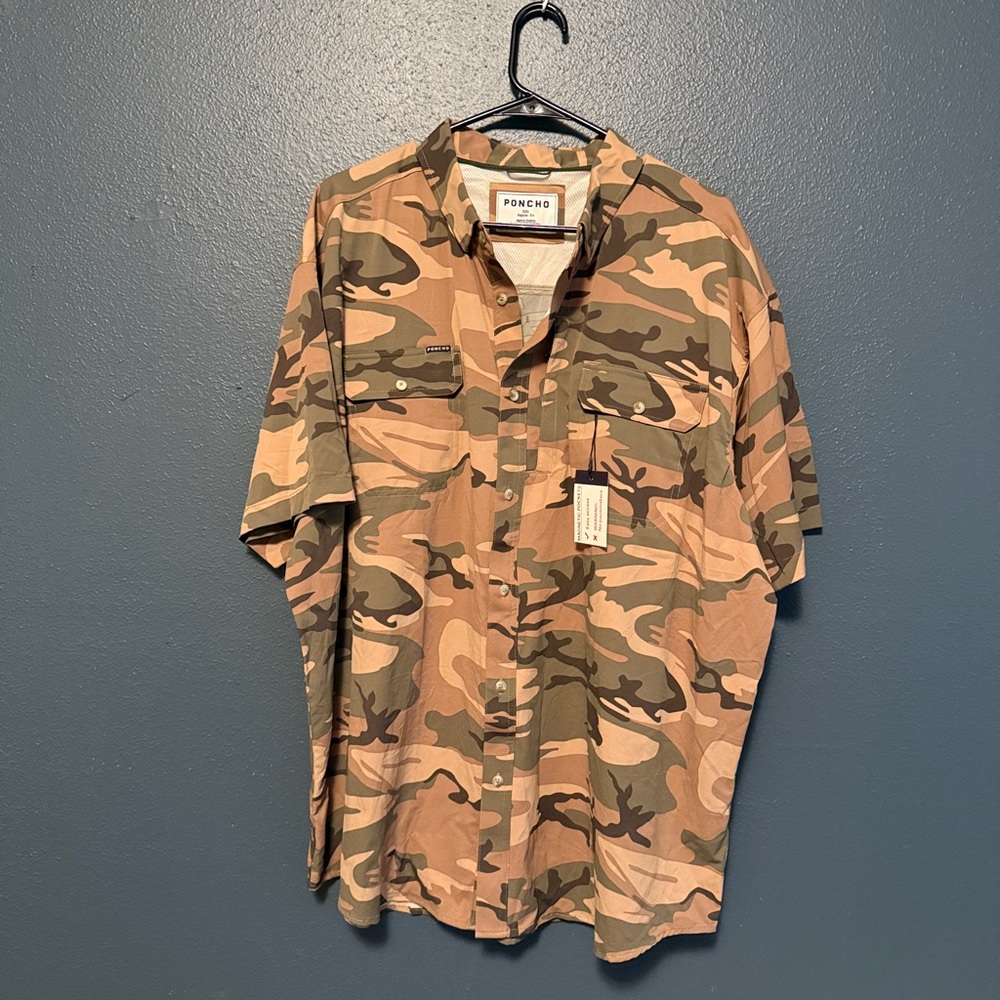 Men’s Short Sleeve Camouflage Button-Up Shirt - Tan/Olive - Picture 2 of 7